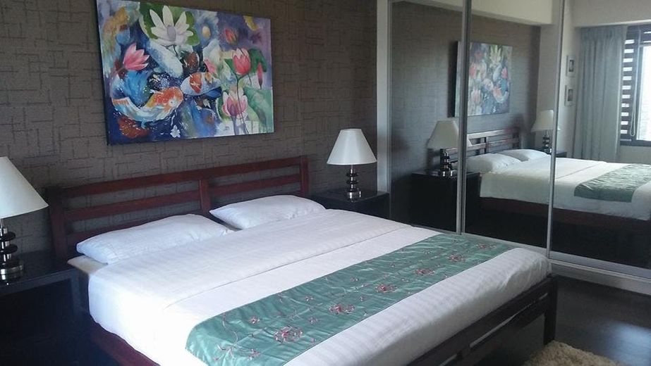"1BR