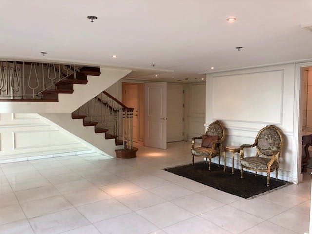 "3BR Condo for Rent in Luna Gardens, Rockwell Center, Makati"06