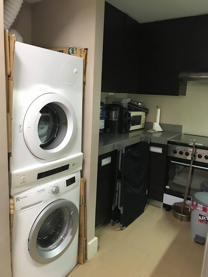 "1BR Condo for Rent in Edades Tower and Garden Villas, Rockwell Center,"10