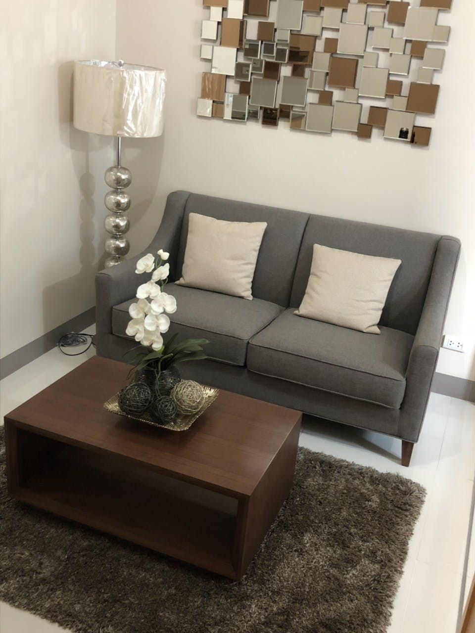 "1BR Condo for Rent in One Uptown Residence, BGC - Bonifacio Global Cit"10
