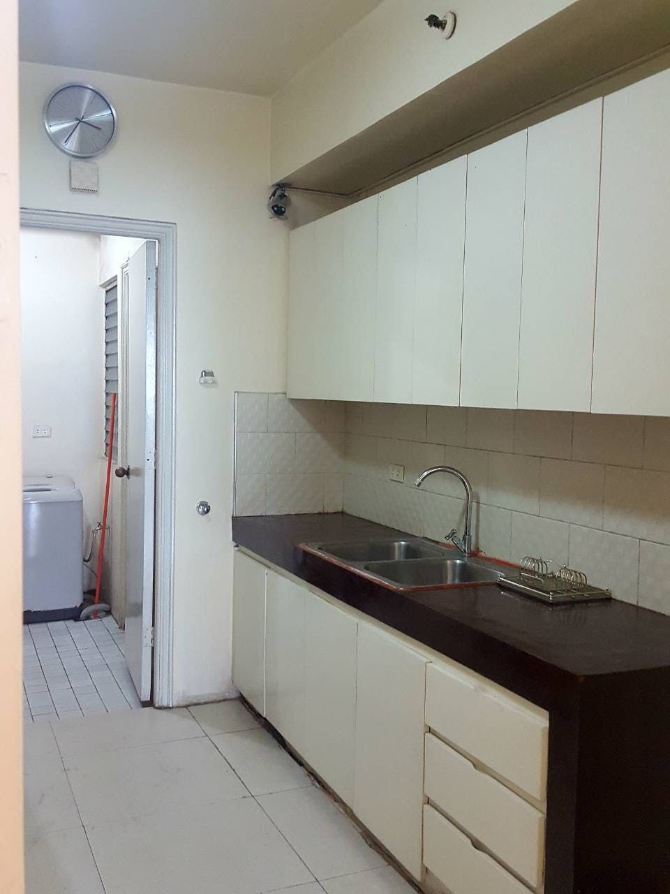 "2BR Condo for Rent in Crisanta Tower, Oranbo, Pasig"10