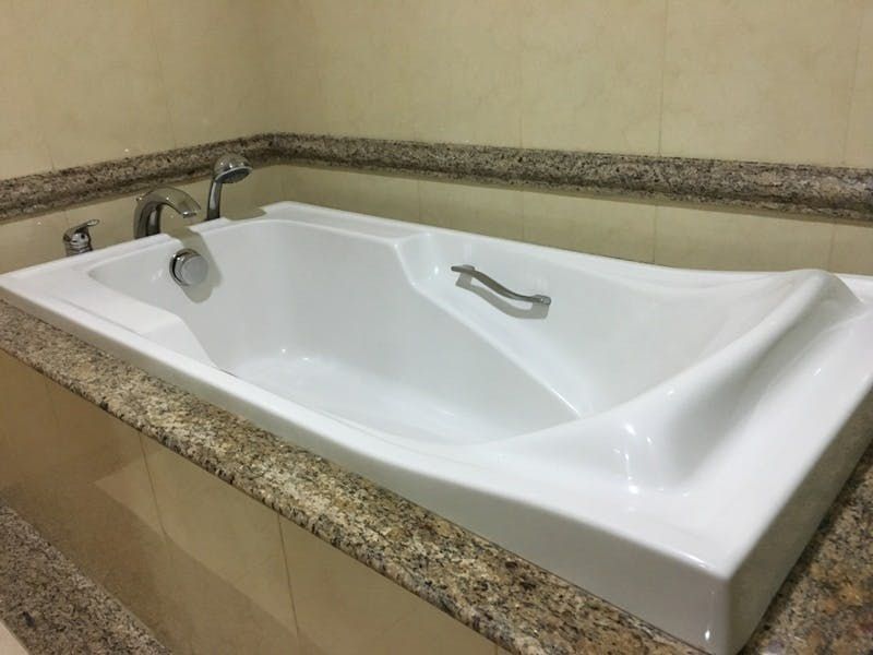 "2BR Condo for Rent in The Shang Grand Tower, Legazpi Village, Makati"10