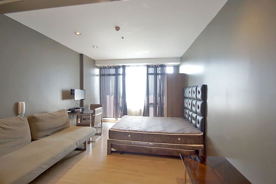 "Studio Condo for Rent in The Gramercy Residences, Poblacion, Makati"06