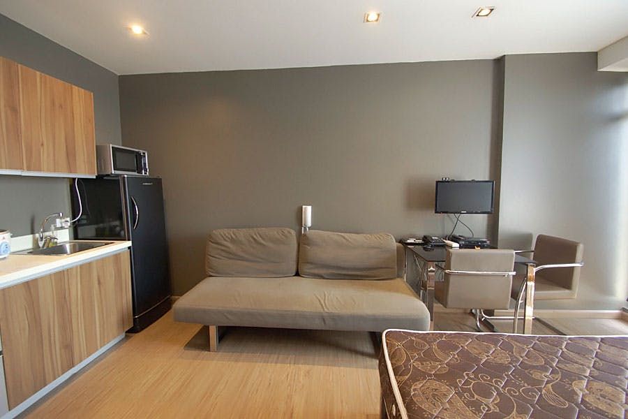 "Studio Condo for Rent in The Gramercy Residences, Poblacion, Makati"08