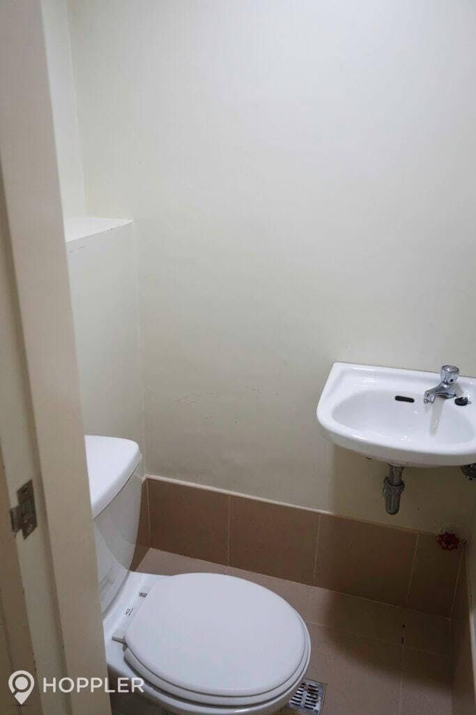 "2BR Condo for Rent in The Infinity, BGC - Bonifacio Global City, Tagui"04