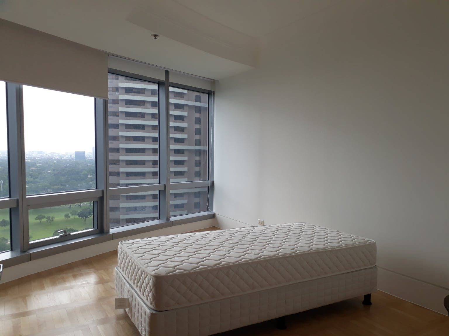 "2BR Condo for Rent in One McKinley Place, BGC - Bonifacio Global City,"10