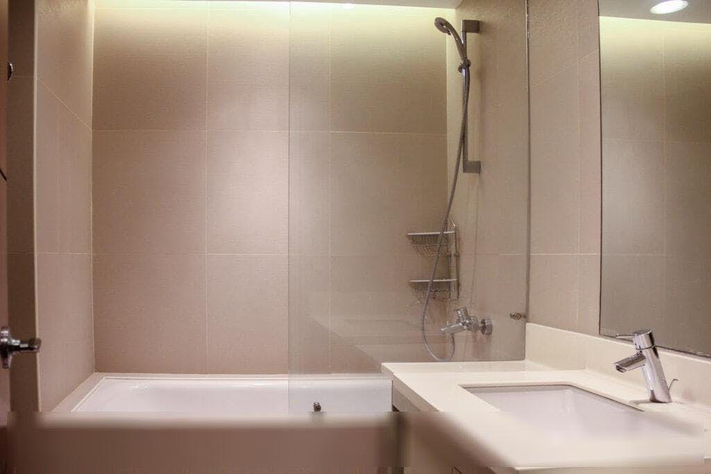 "3BR Condo for Rent in The Sapphire Residences, BGC - Bonifacio Global"08