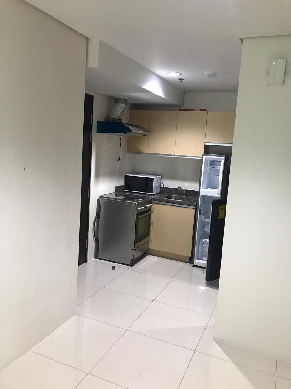 "2BR Condo for Rent in Avida CityFlex Towers, BGC - Bonifacio Global Ci"03