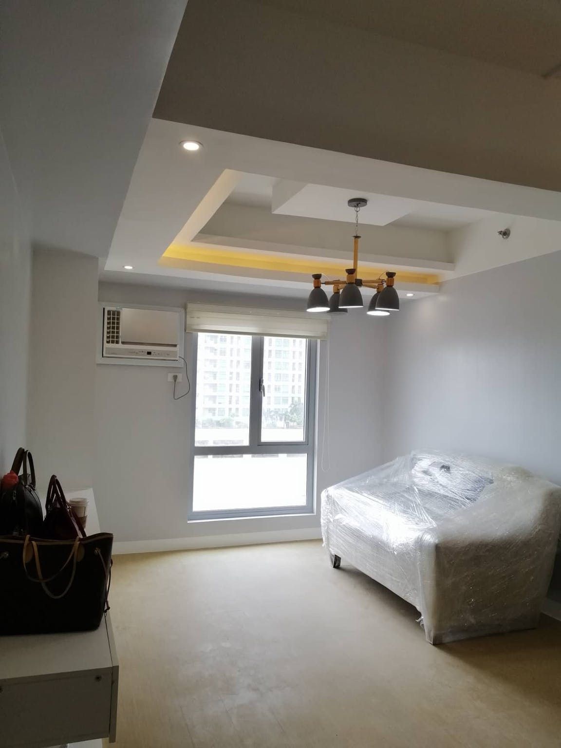 "2BR Condo for Rent in Avida CityFlex Towers, BGC - Bonifacio Global Ci"08