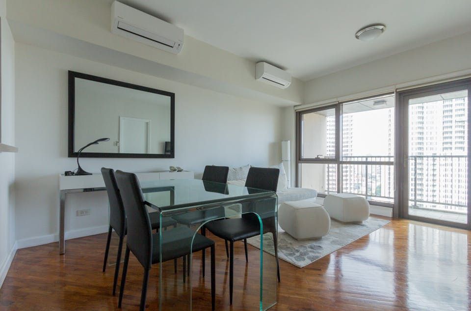 "1BR Condo for Rent in Joya Lofts and Towers, Rockwell Center, Makati"10