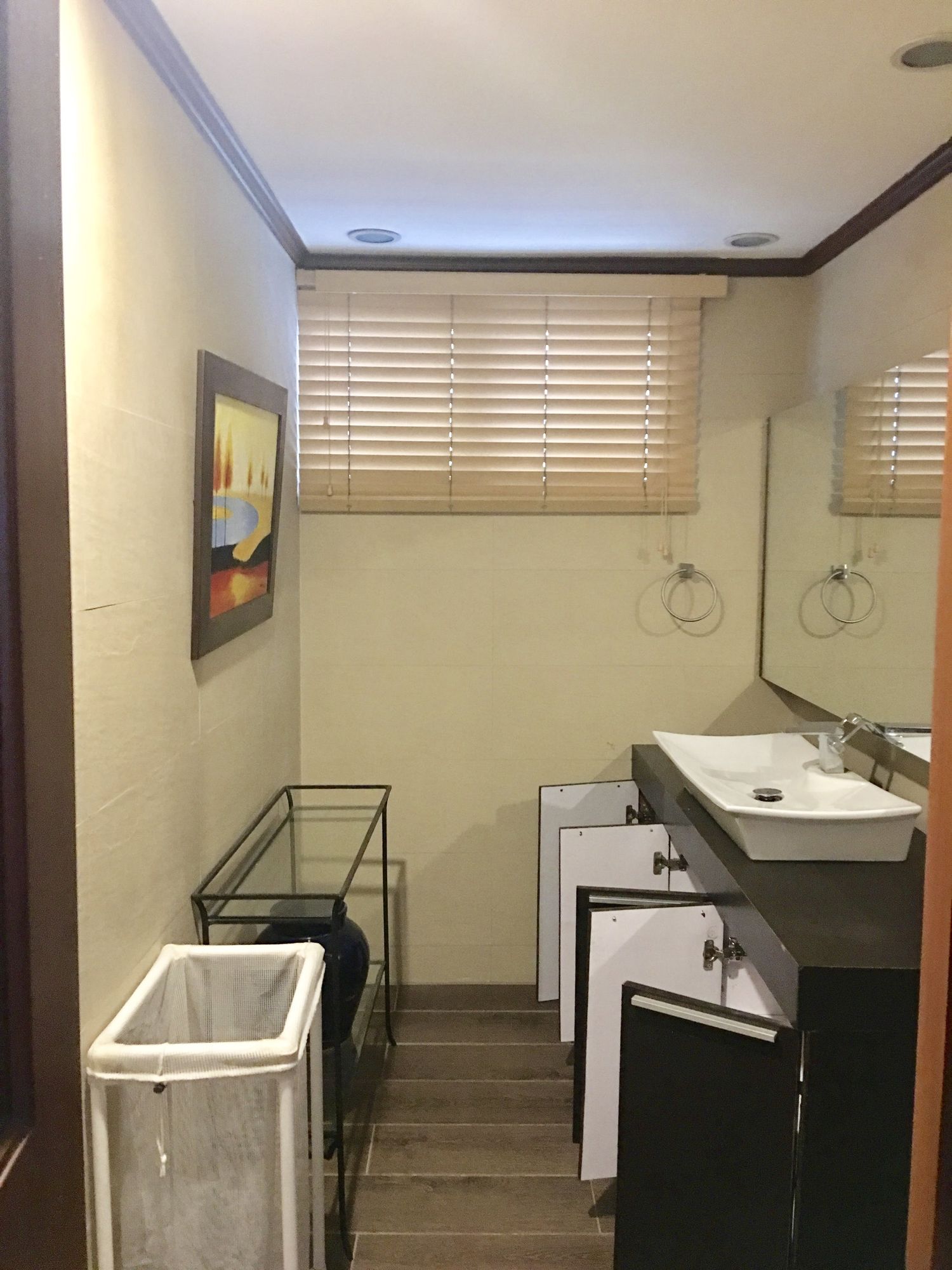 "3BR Condo for Rent in Three Salcedo Place, Salcedo Village, Makati"08