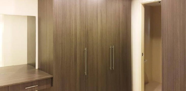 "1BR