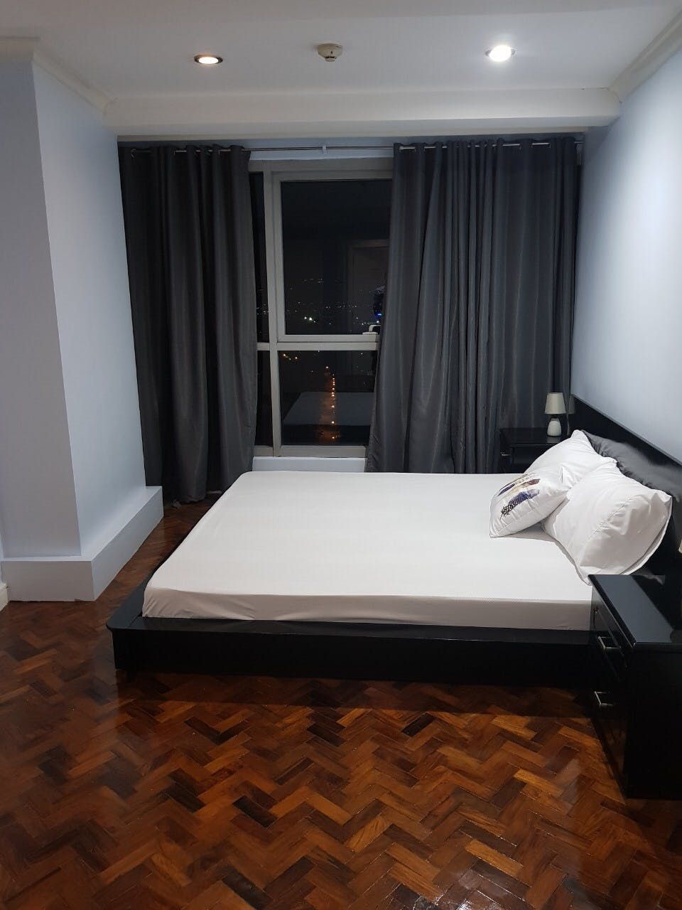 "2BR Condo for Rent in Galleria Regency, Ortigas Center, Pasig"06