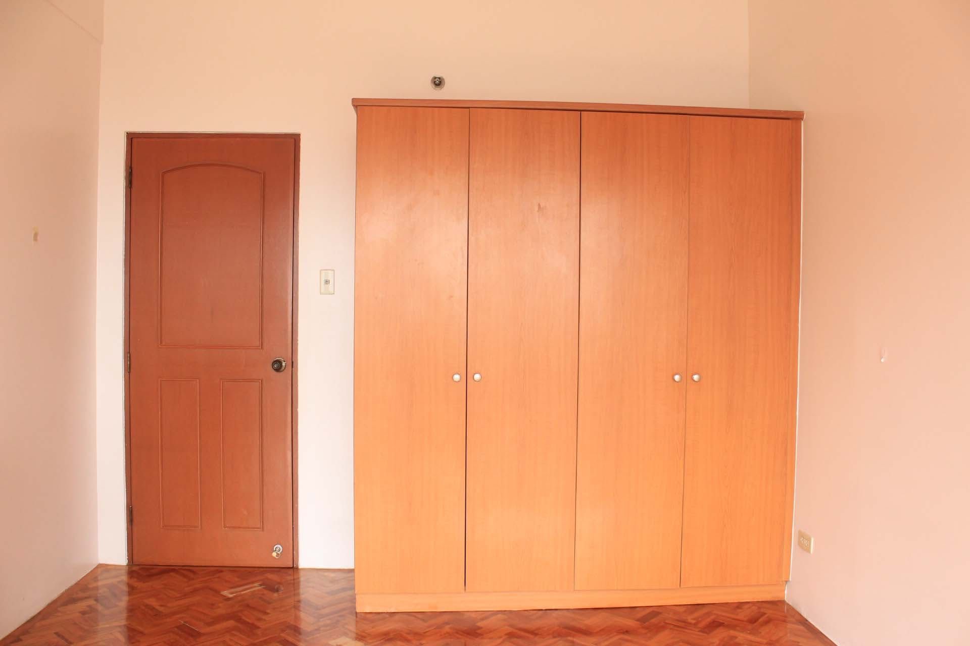 "3BR Condo for Rent in Paseo Parkview Suites, Salcedo Village, Makati"04