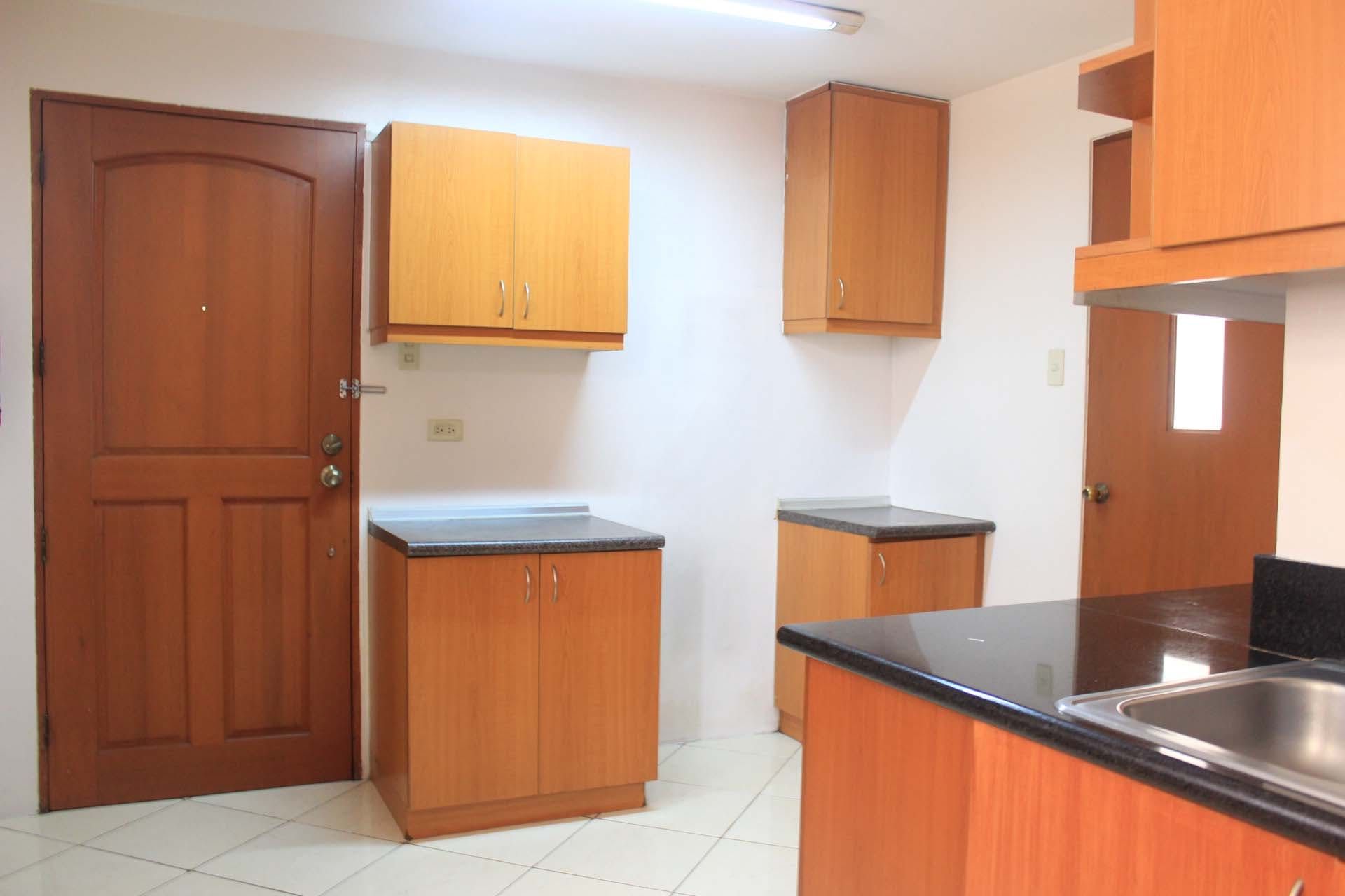 "3BR Condo for Rent in Paseo Parkview Suites, Salcedo Village, Makati"10