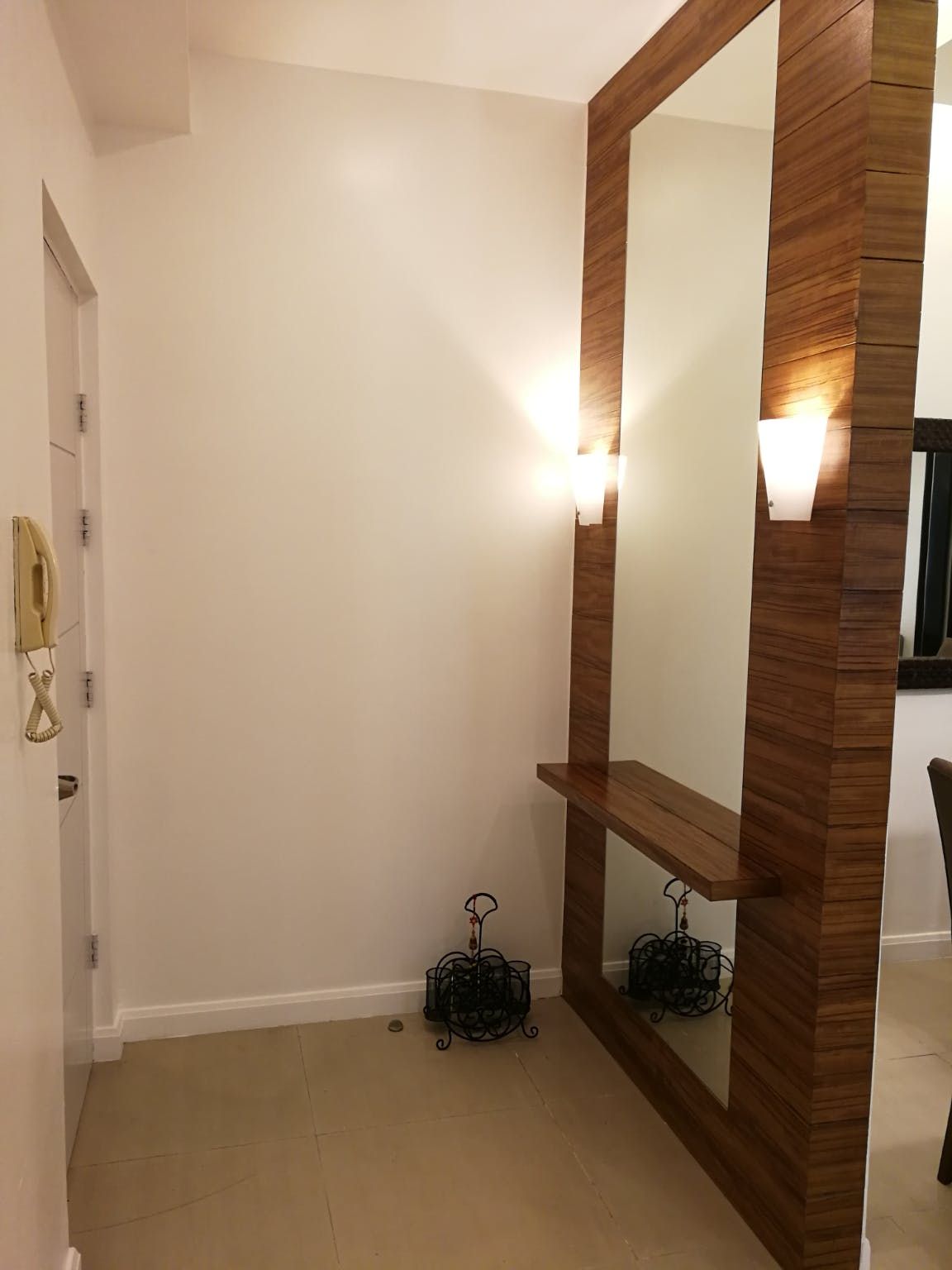 "2BR Condo for Rent in The Grand Hamptons, BGC - Bonifacio Global City,"06