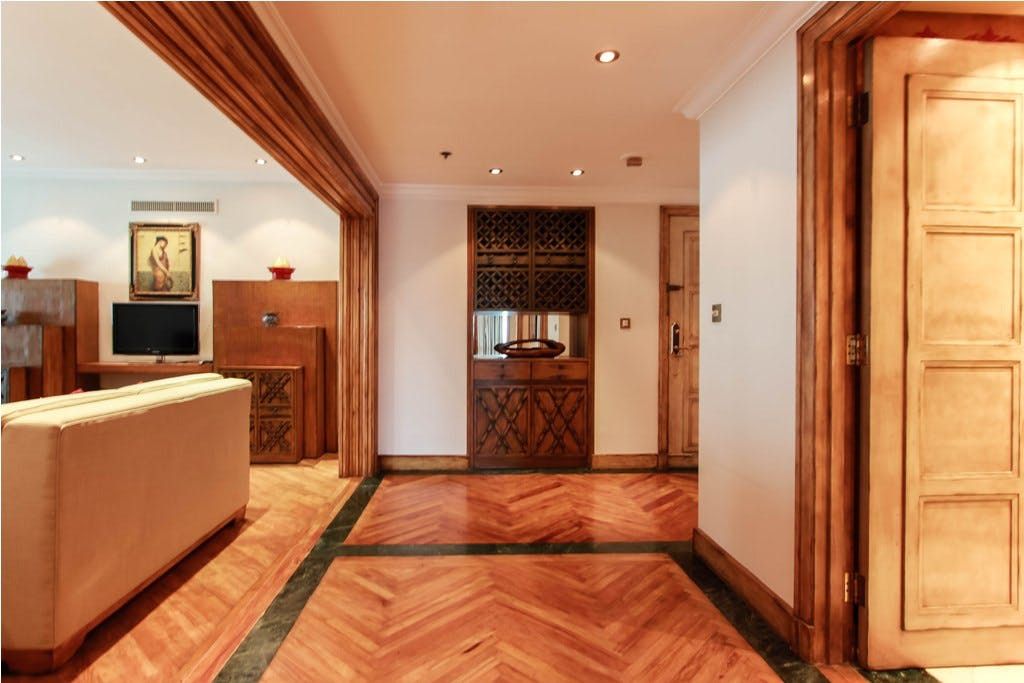 "3BR Condo for Rent in Luna Gardens, Rockwell Center, Makati"04