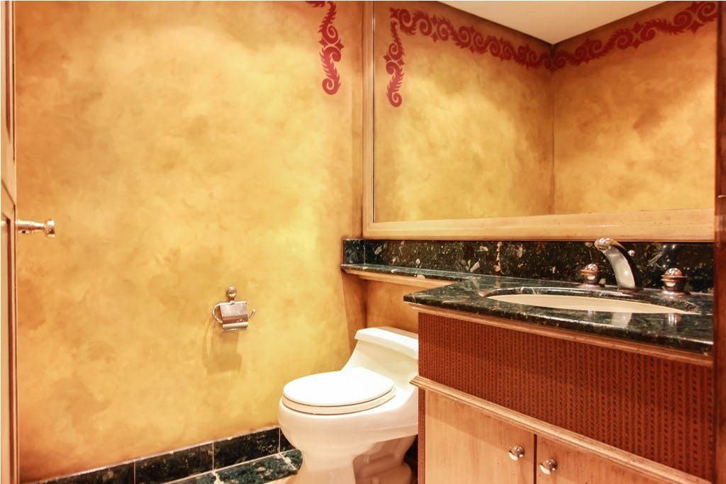 "3BR Condo for Rent in Luna Gardens, Rockwell Center, Makati"06