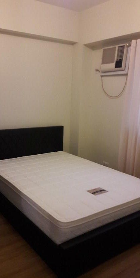 "2BR Condo for Rent in Zinnia Towers, Balintawak, Quezon City"05