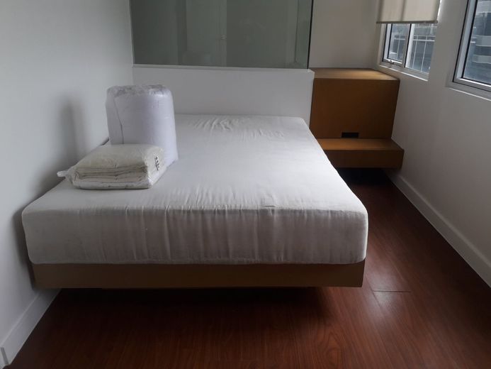 "2BR