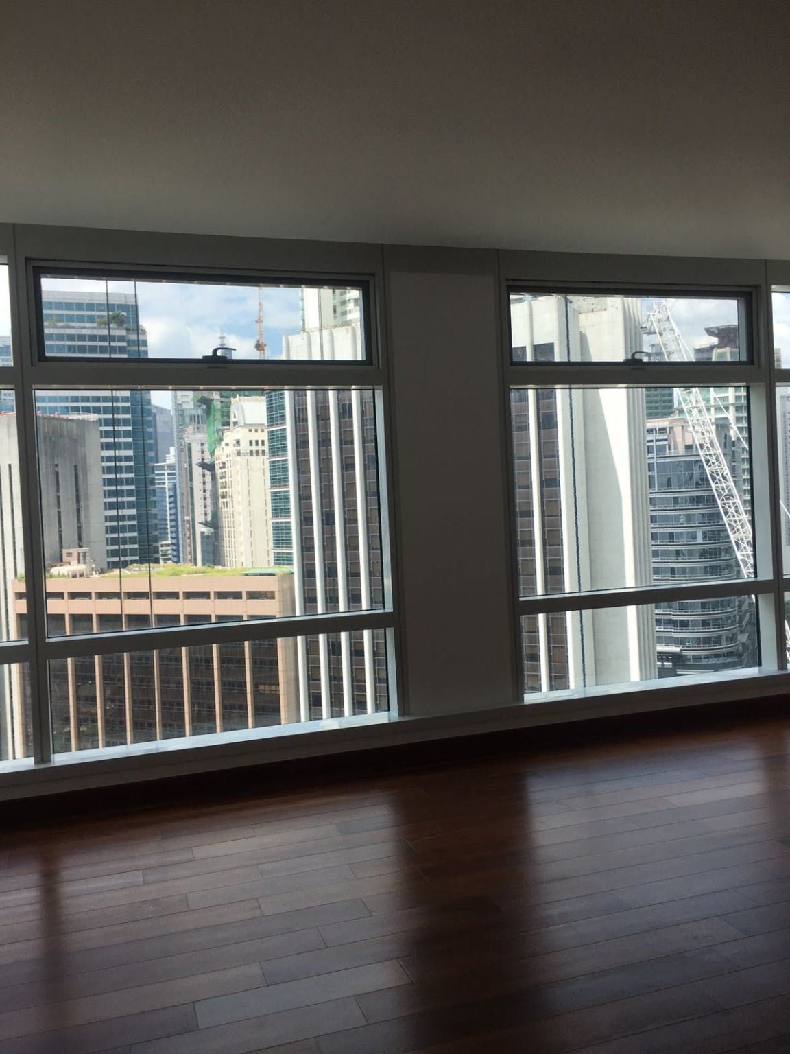 "3BR Condo for Rent in Two Roxas Triangle, Salcedo Village, Makati"05