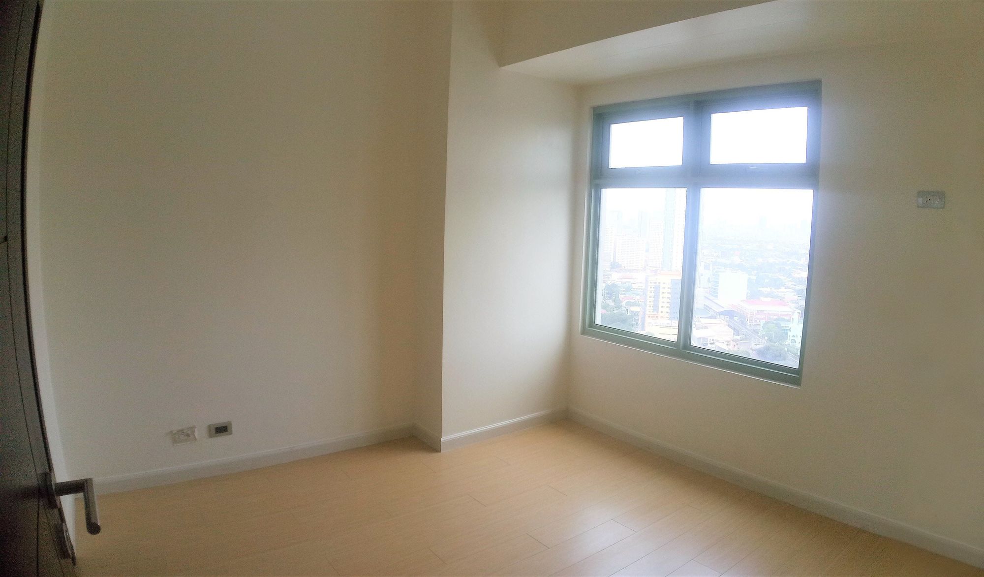 "1BR Condo for Rent in Magnolia Residences, New Manila, Quezon City"06