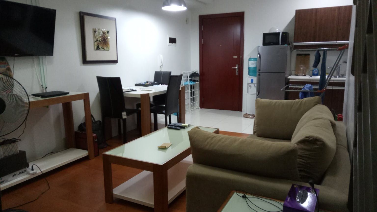 "1BR Condo for Rent in Eton Residences, Legazpi Village, Makati"06