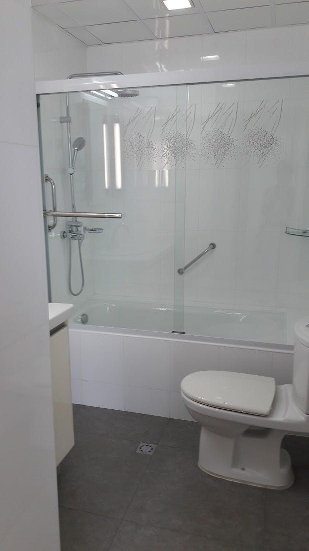 "3BR Condo for Rent in The Grand Hamptons, BGC - Bonifacio Global City,"06