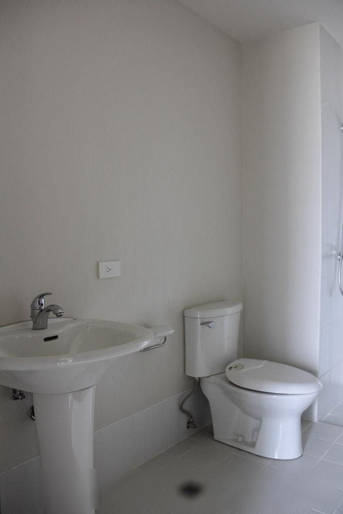 "2BR Condo for Rent in Majorca Residences, Bagumbayan, Quezon City"08