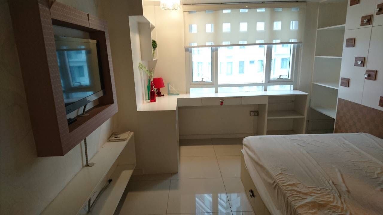 Studio Condo for Rent06