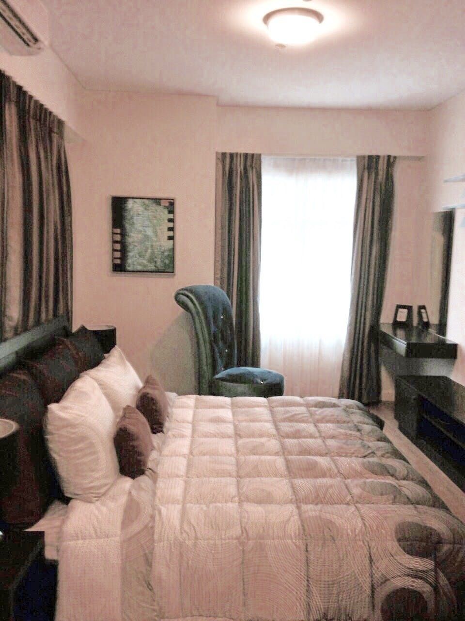 "3BR Condo for Rent in Red Oak at Two Serenda, BGC - Bonifacio Global C"09