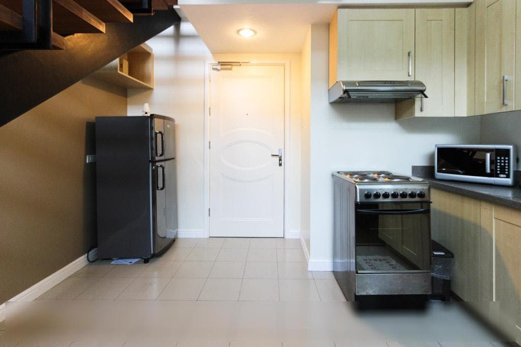 "1BR Condo for Rent in The Milano Residences, Poblacion, Makati"03
