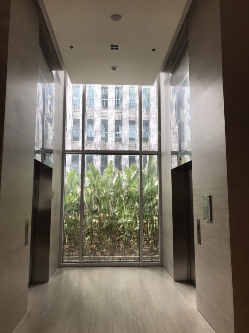 "3BR Condo for Rent in Sonria, Madrigal Business Park, Muntinlupa"10