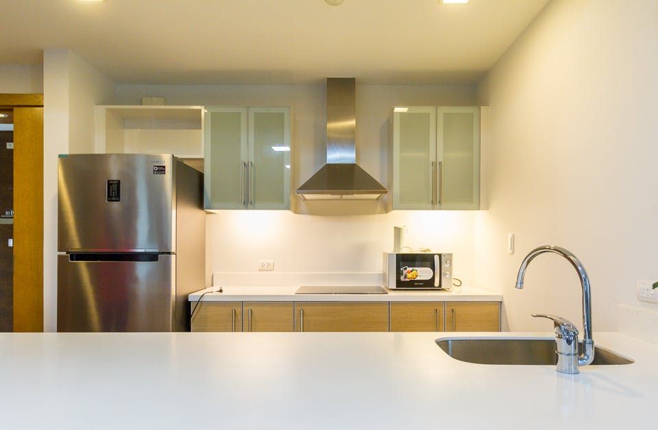 "1BR Condo for Rent in Park Terraces, San Lorenzo, Makati"04
