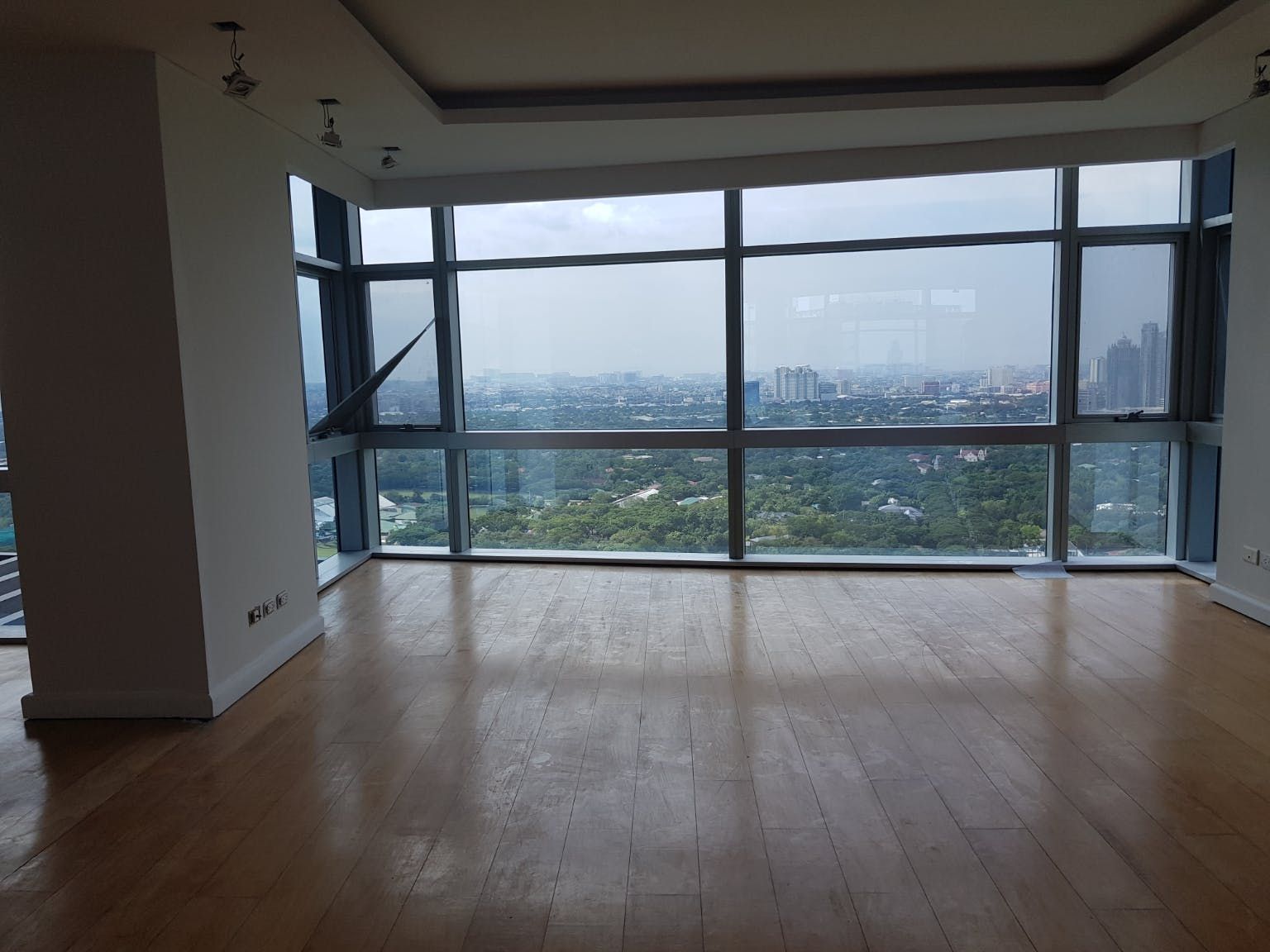 "3BR Condo for Rent in Pacific Plaza Towers, BGC - Bonifacio Global Cit"06