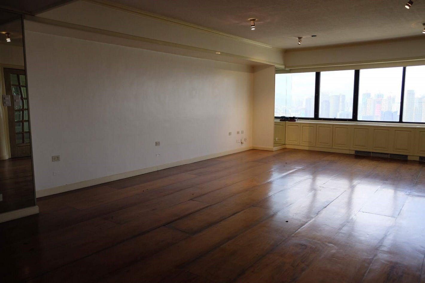 "3BR Condo for Rent in Fraser Place, Salcedo Village, Makati"03