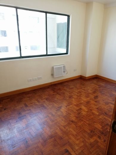 1BR