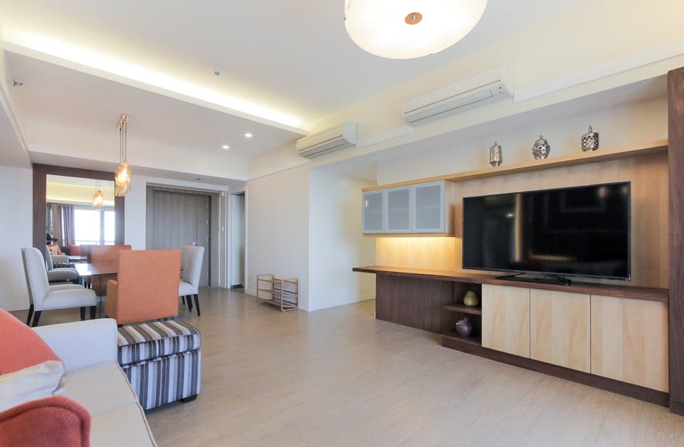 "3BR Condo for Rent in One Shangri-La Place, Ortigas Center, Mandaluyon"10