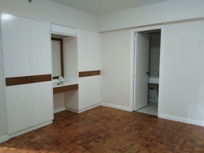 2BR Condo for Rent01