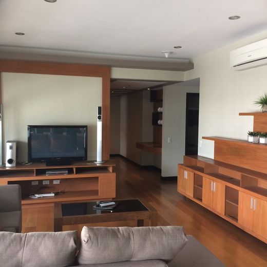 2BR Condo for Rent01
